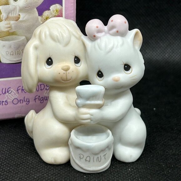 Precious Moments 1991 Member's Only "True Blue Friends" figurine - Picture 1 of 5